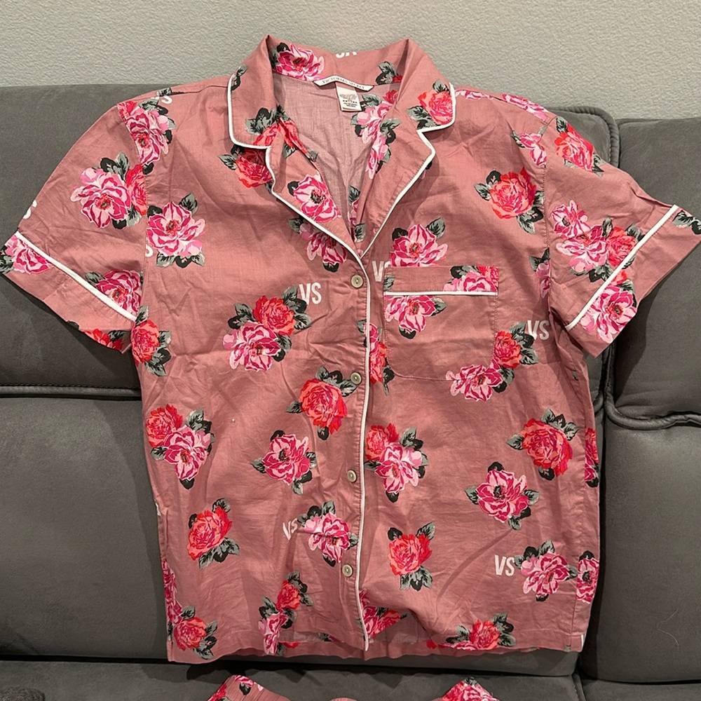 Victoria secret pajama set